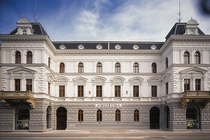 Výstava OČIMA GENERACÍ - Souznění v Českém Těšíně