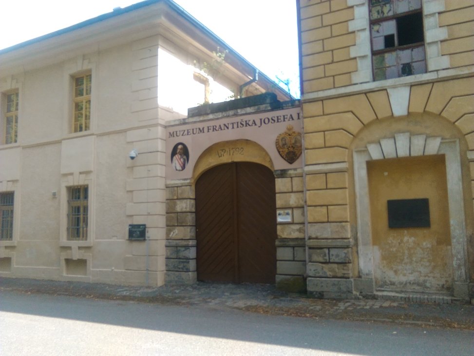 Výstava OČIMA GENERACÍ - Souznění v Terezíně